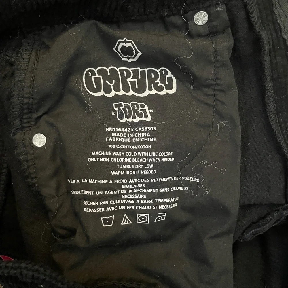 EMPYRE Tori 90s Black Corduroy Skate Pants Baggy Loose High Rise Y2K Women’s
